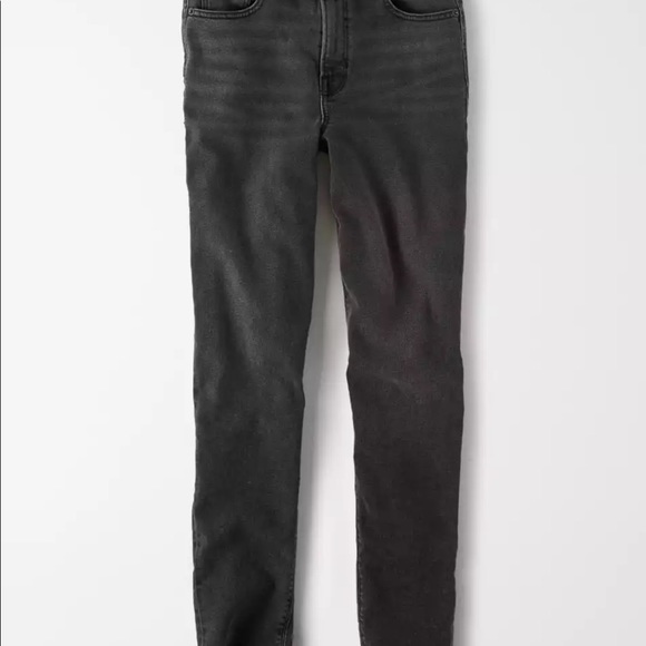 American Eagle Black Mom Jeans - Picture 3 of 4